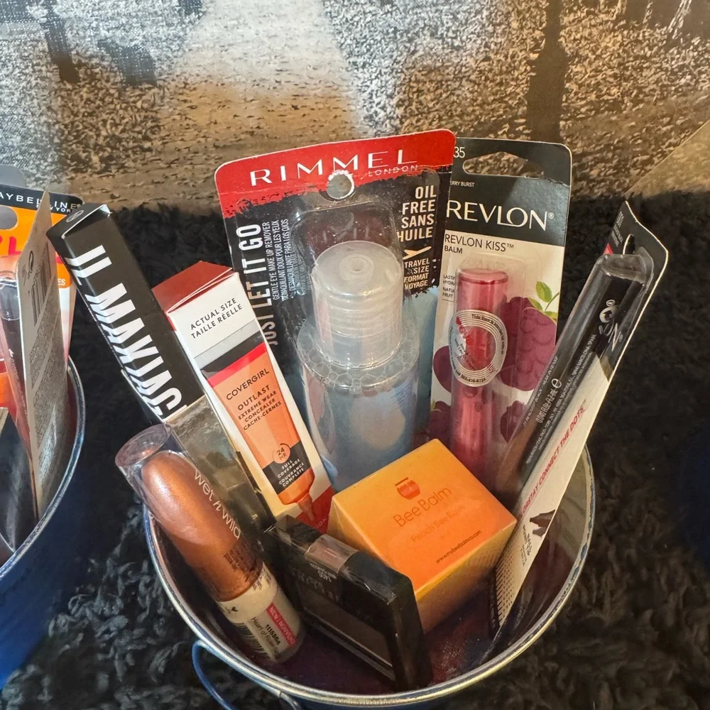 Makeup bundles - Picture 7 of 7